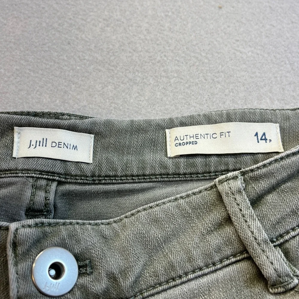 J. Jill Denim Authentic Fit Cropped Jeans Olive Green Frayed Hem Wms 14 Petite
